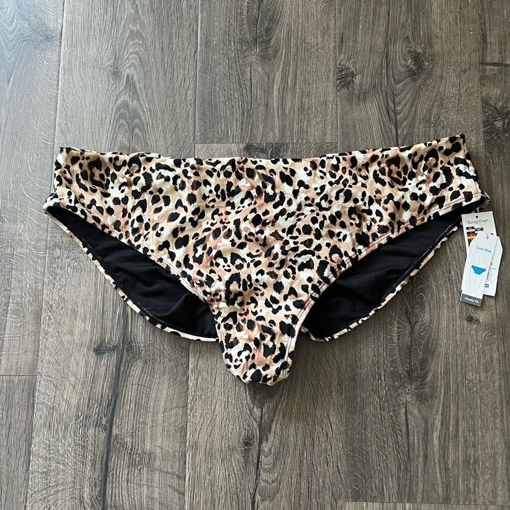 Time and Tru Women's and Plus Ruched Cheeky Low Rise Swim Bottom  size 2 X